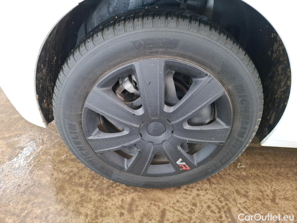  Peugeot  208  Allure Business 1.2 PureTech 100CV BVM6 E6d #4