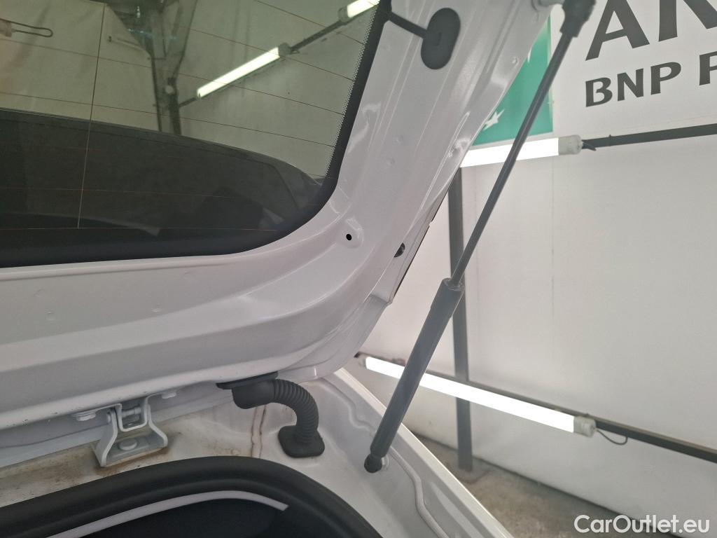  Peugeot  208  Style 1.2 PureTech 75CV BVM5 E6d #10