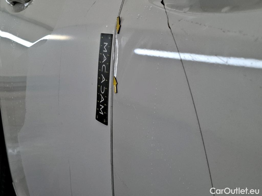  Peugeot  208  Allure Business 1.2 PureTech 100CV BVM6 E6d #2