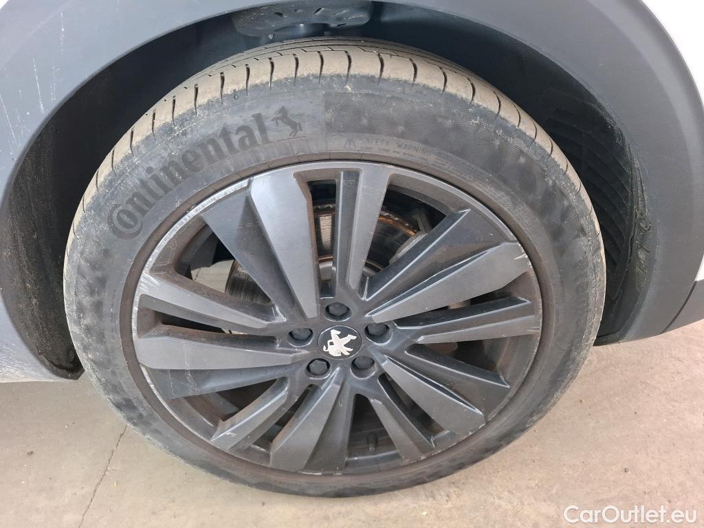  Peugeot  3008 PEUGEOT  / 2020 / 5P / SUV 1.6 HYBRID4 300 E-EAT8 GT Pack #13