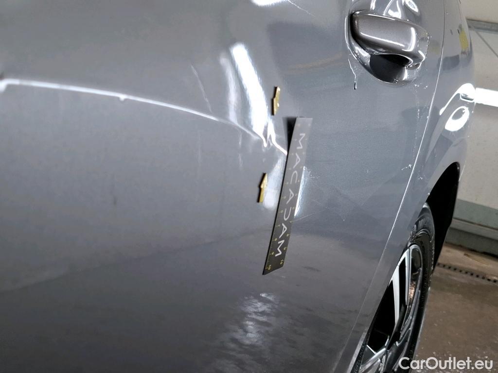  Peugeot  208  Allure Pack 1.2 PureTech 100CV BVM6 E6d #23