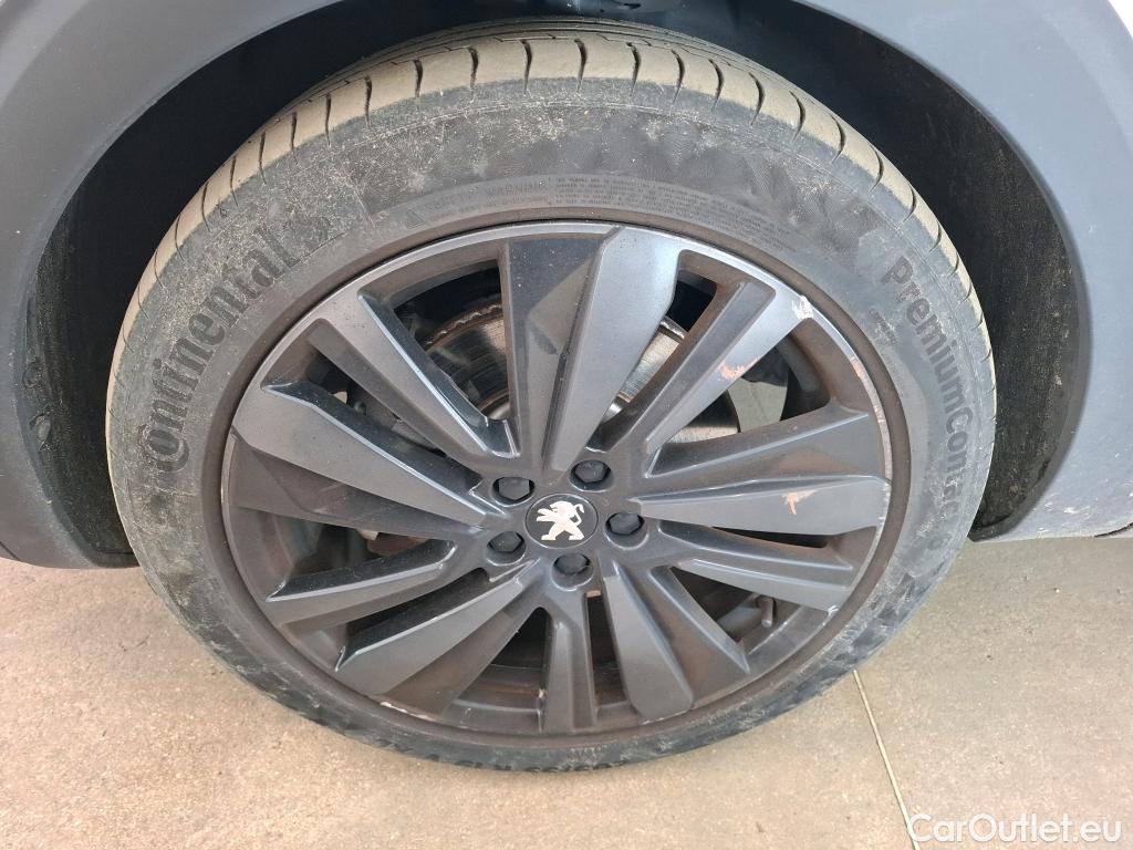  Peugeot  3008 PEUGEOT  / 2020 / 5P / SUV 1.6 HYBRID4 300 E-EAT8 GT Pack #22