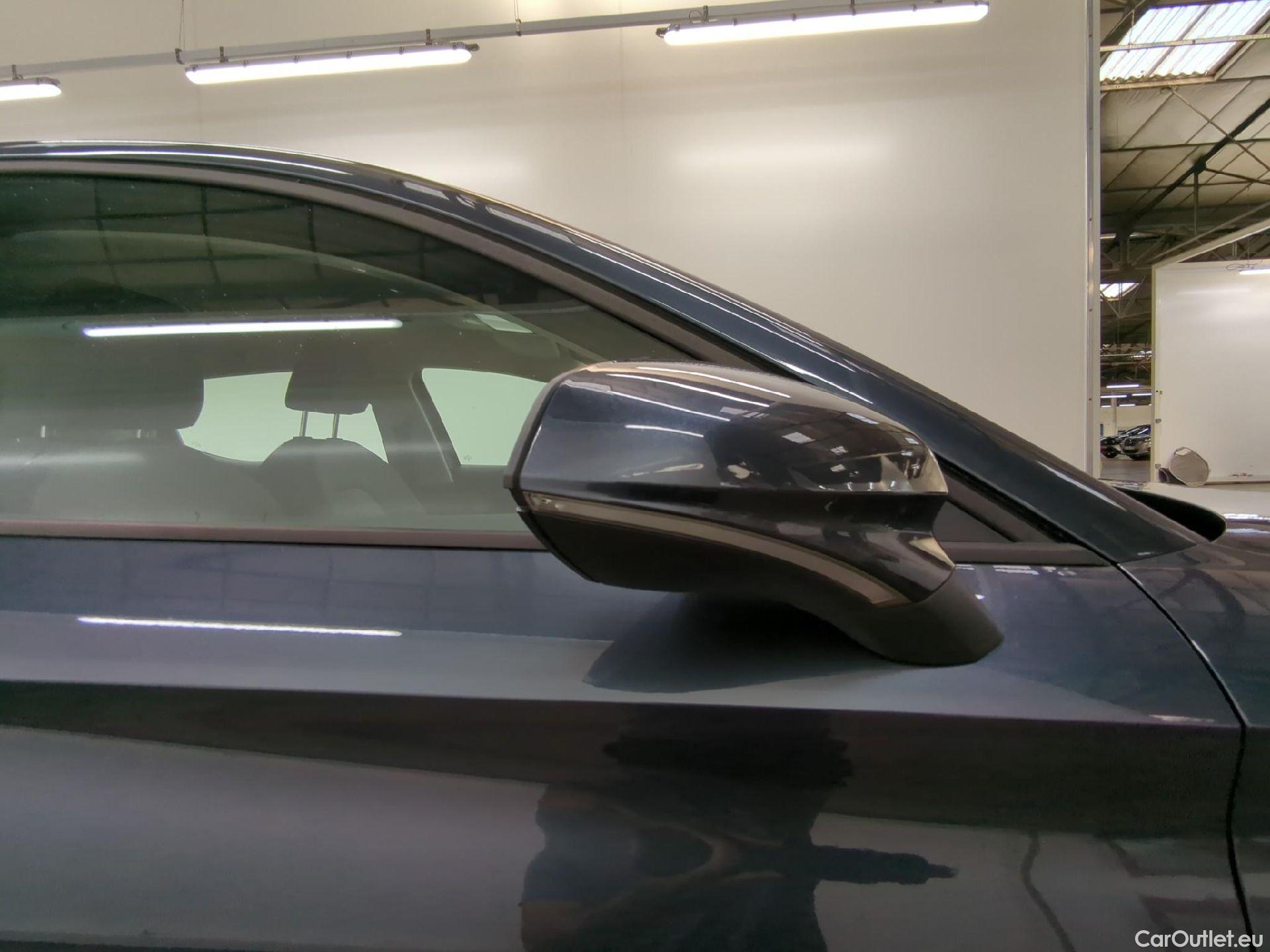  Seat  Leon SEAT  / 2020 / 5P / Berline 1.0 TSI 110 S&S Style Business #31
