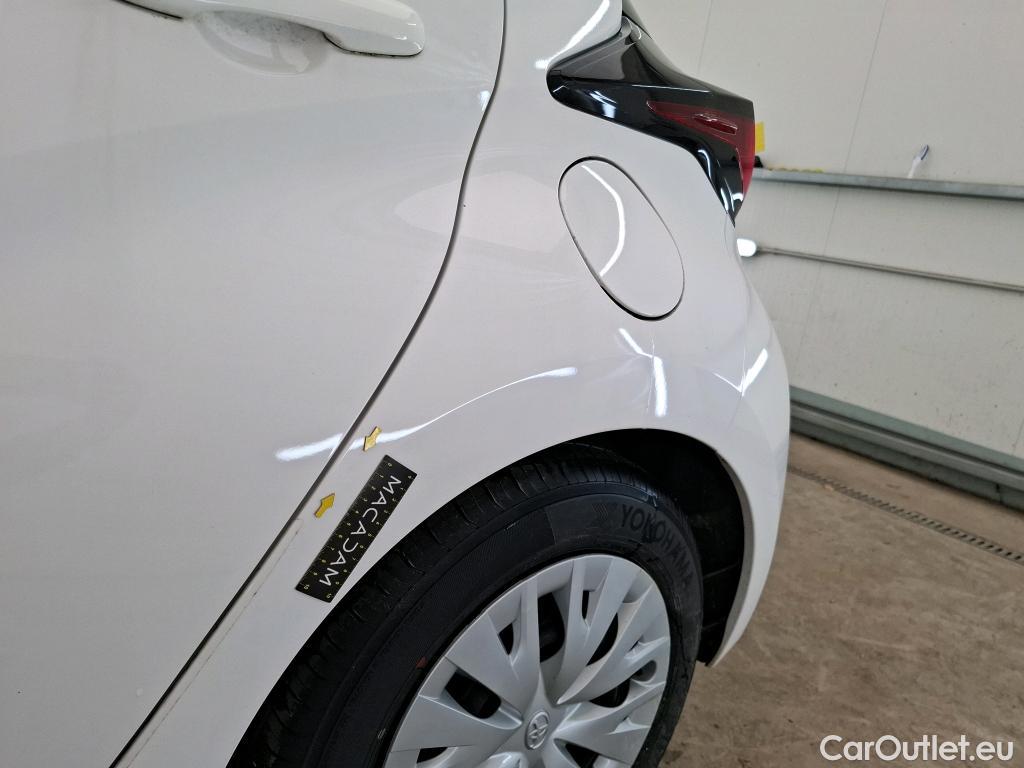  Toyota  Yaris TOYOTA  Hybride / 2019 / 5P / Berline Hybride 116h Dynamic Business Beyond Zer #7