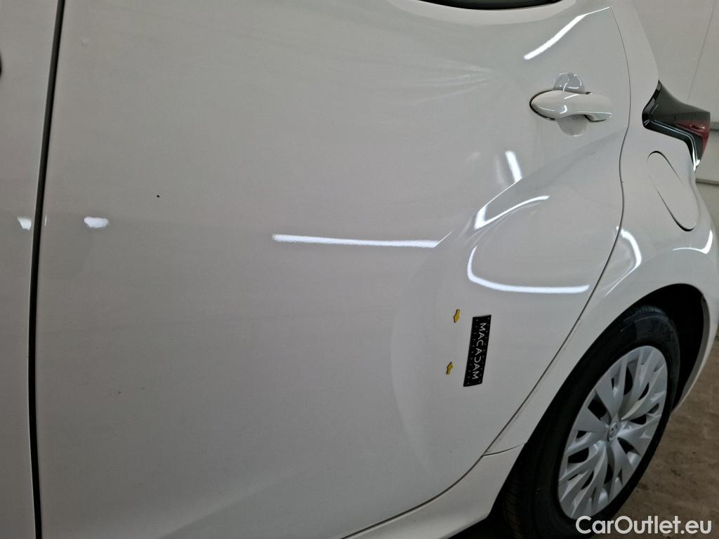  Toyota  Yaris TOYOTA  Hybride / 2019 / 5P / Berline Hybride 116h Dynamic Business Beyond Zer #5