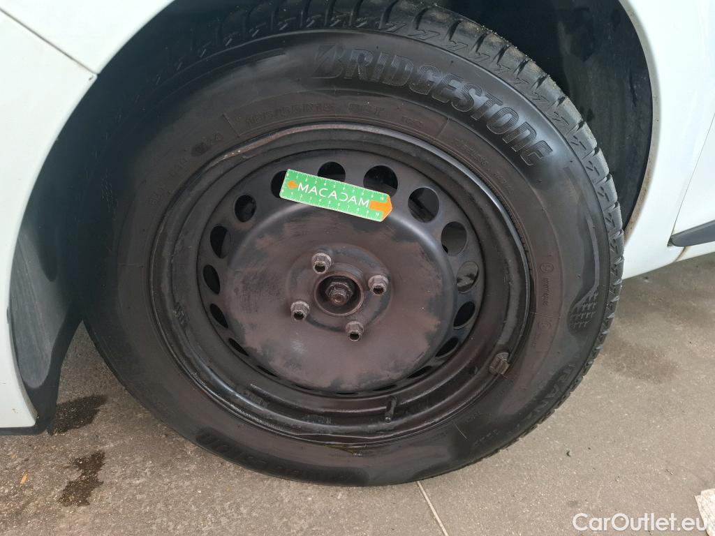  Renault  Clio  IV Trend 1.5 dCi 75CV BVM5 E6 #32
