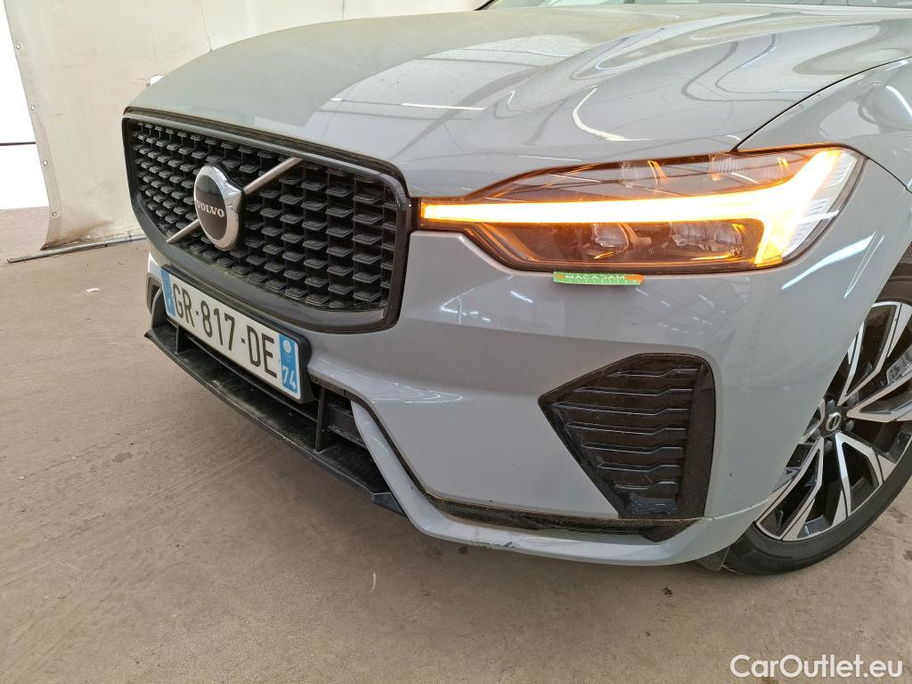  Volvo  XC60  Plus Style Dark 2WD 2.0 B4 195CV BVA8 E6d #1