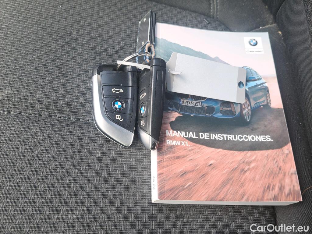  Bmw  X1 BMW  / 2019 / 5P / todoterreno sDrive18dA Corporate #35