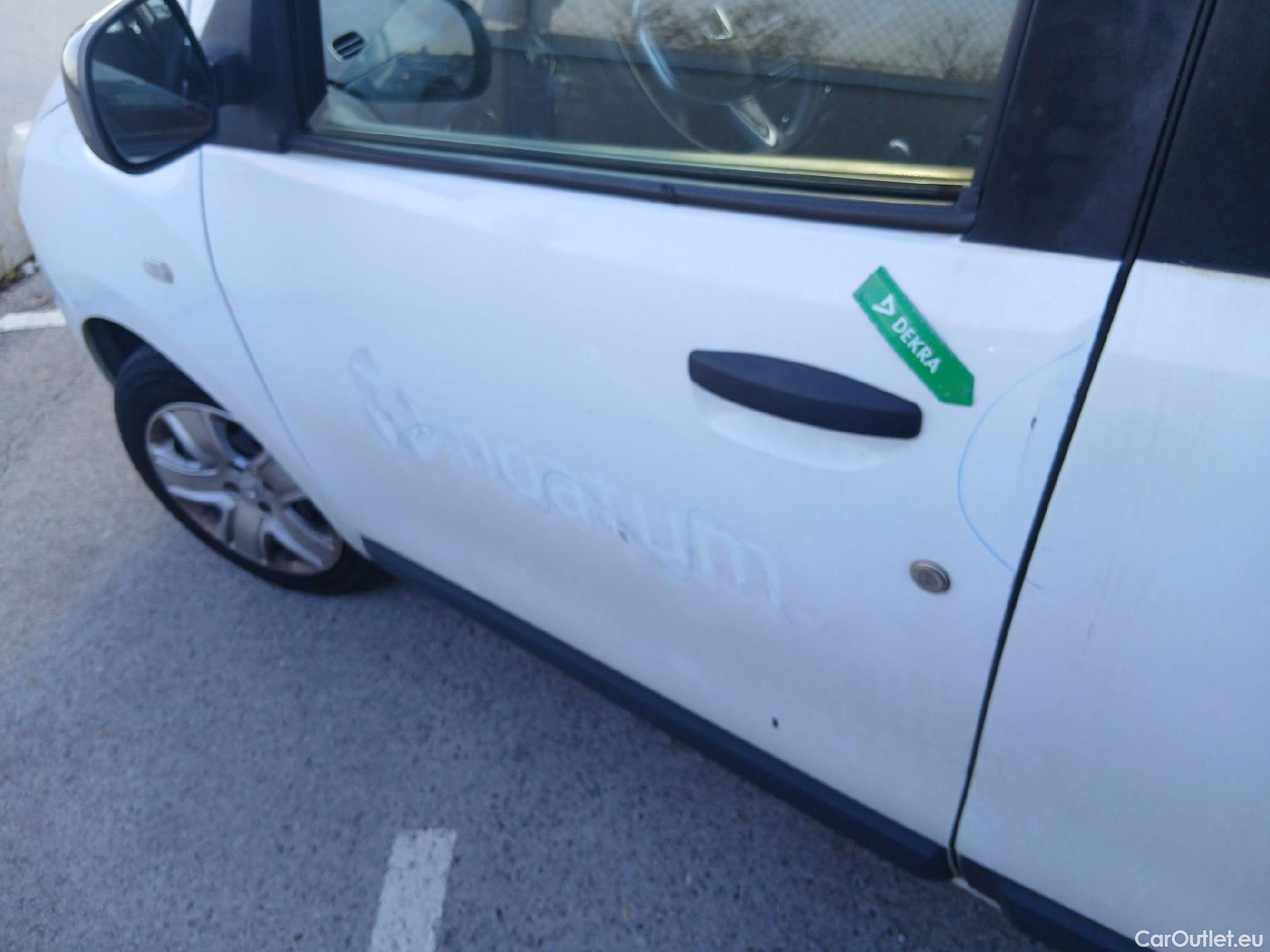  Dacia  Lodgy DACIA  / 2012 / 5P / monovolumen compacto Comfort Blue dCi 70kW (95CV) 7Pl - 18 #7