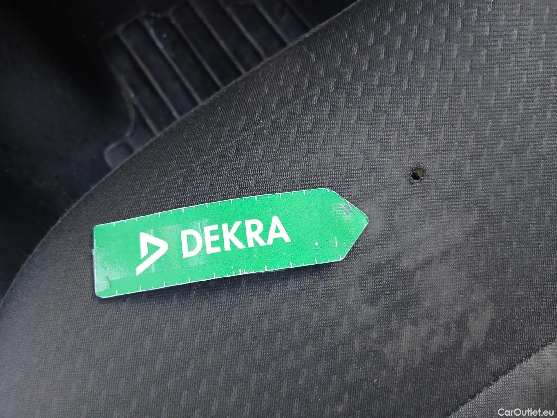  Dacia  Lodgy DACIA  / 2012 / 5P / monovolumen compacto Comfort Blue dCi 70kW (95CV) 7Pl - 18 #51