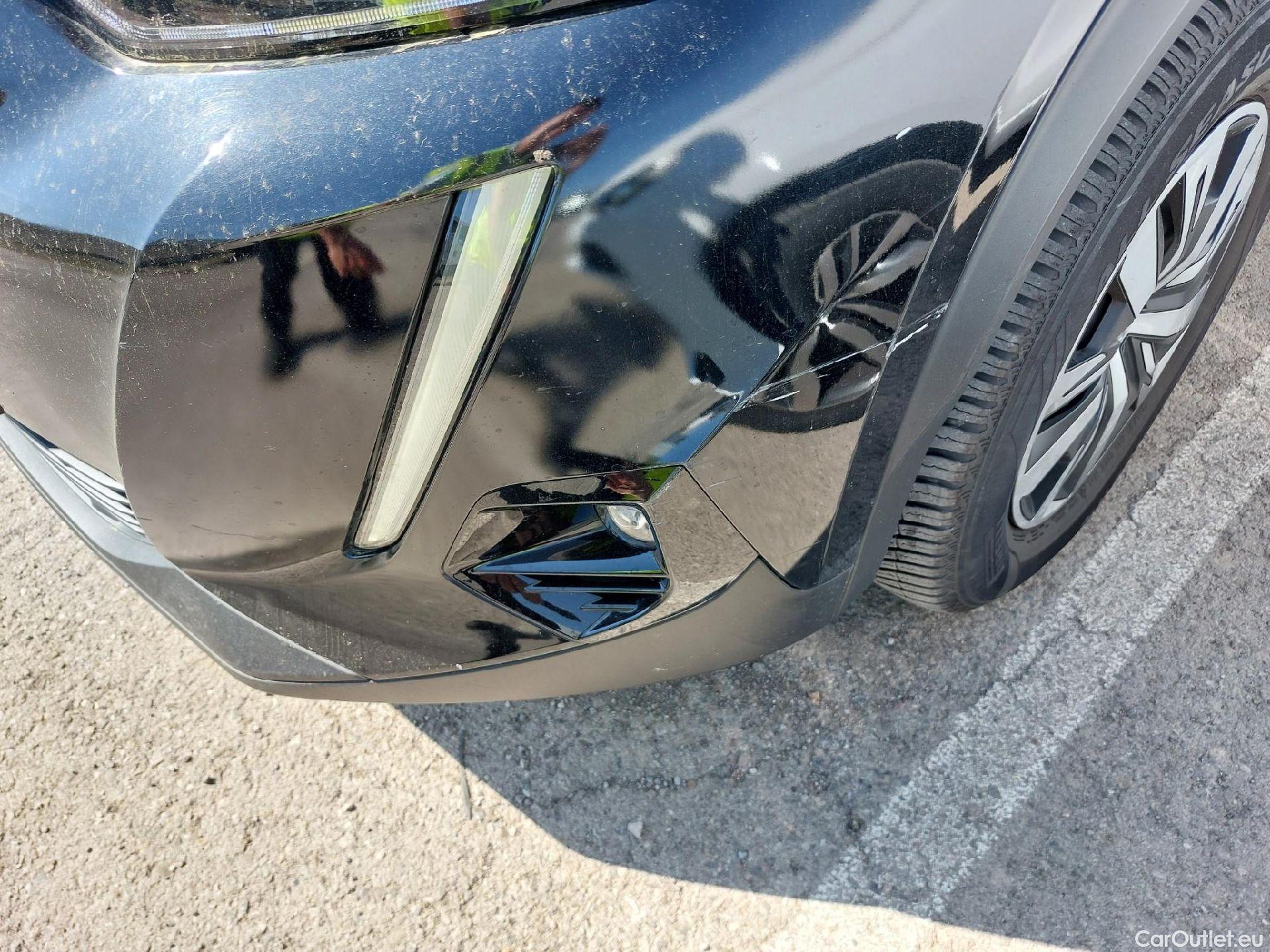  Peugeot  2008 PEUGEOT  / 2019 / 5P / todoterreno Active BlueHDI 81kW (110CV) #5