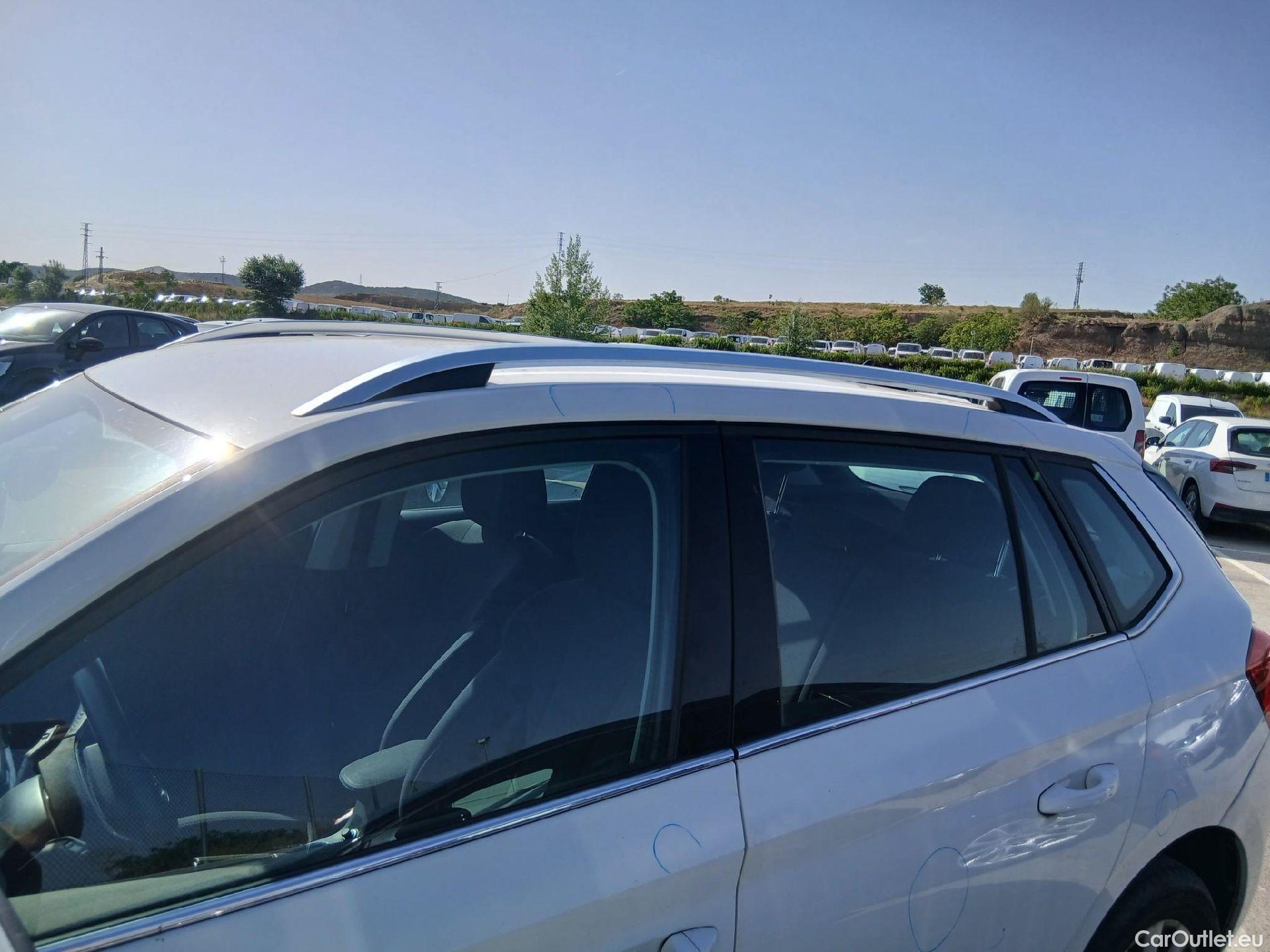  Skoda  KAMIQ SKODA  1.0 TSI 81kW (110CV) DSG Ambition #36