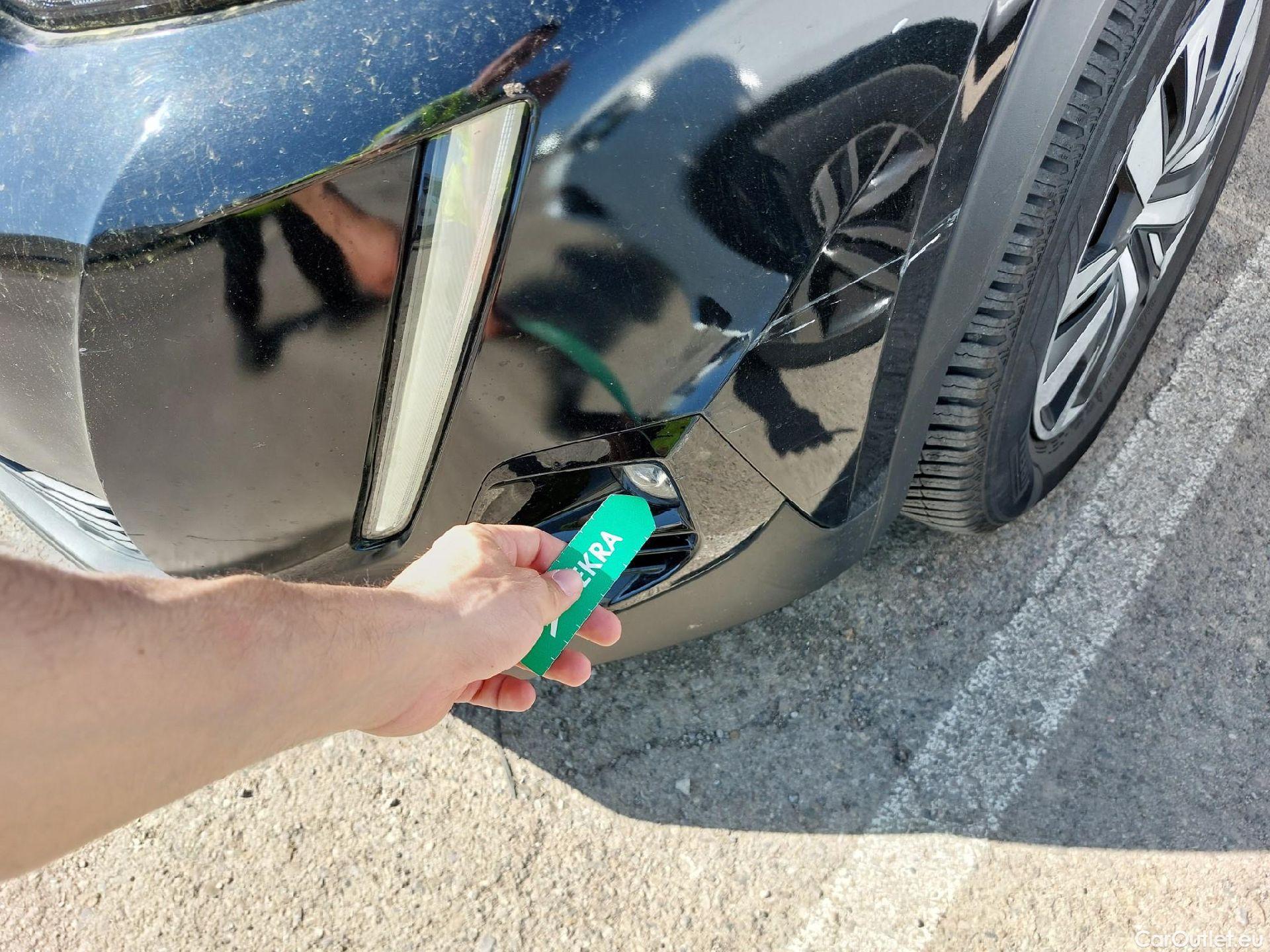  Peugeot  2008 PEUGEOT  / 2019 / 5P / todoterreno Active BlueHDI 81kW (110CV) #4