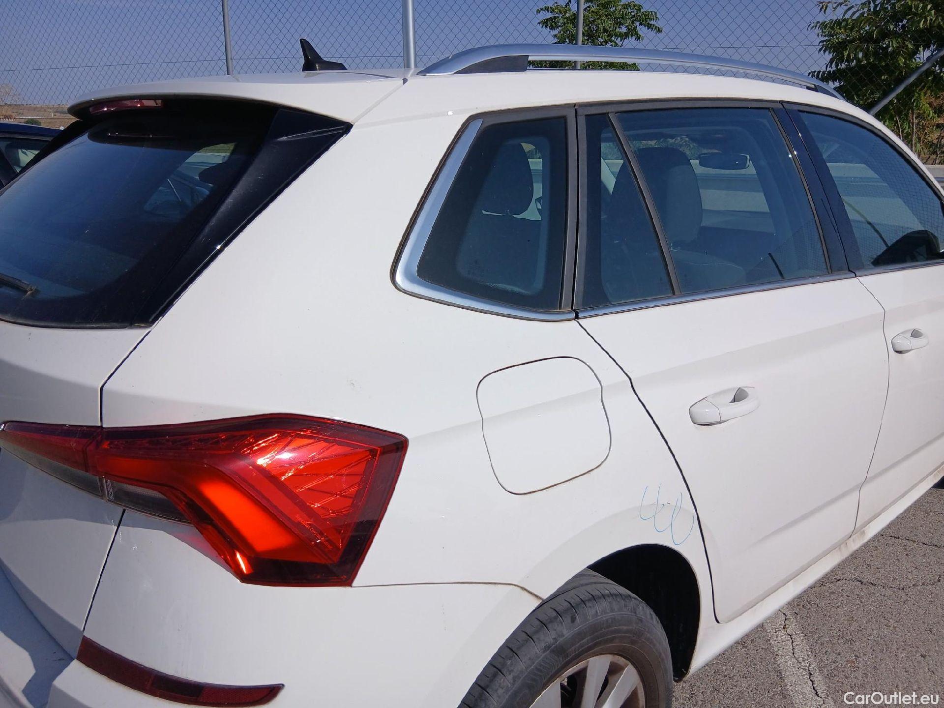  Skoda  KAMIQ SKODA  1.0 TSI 81kW (110CV) DSG Ambition #24