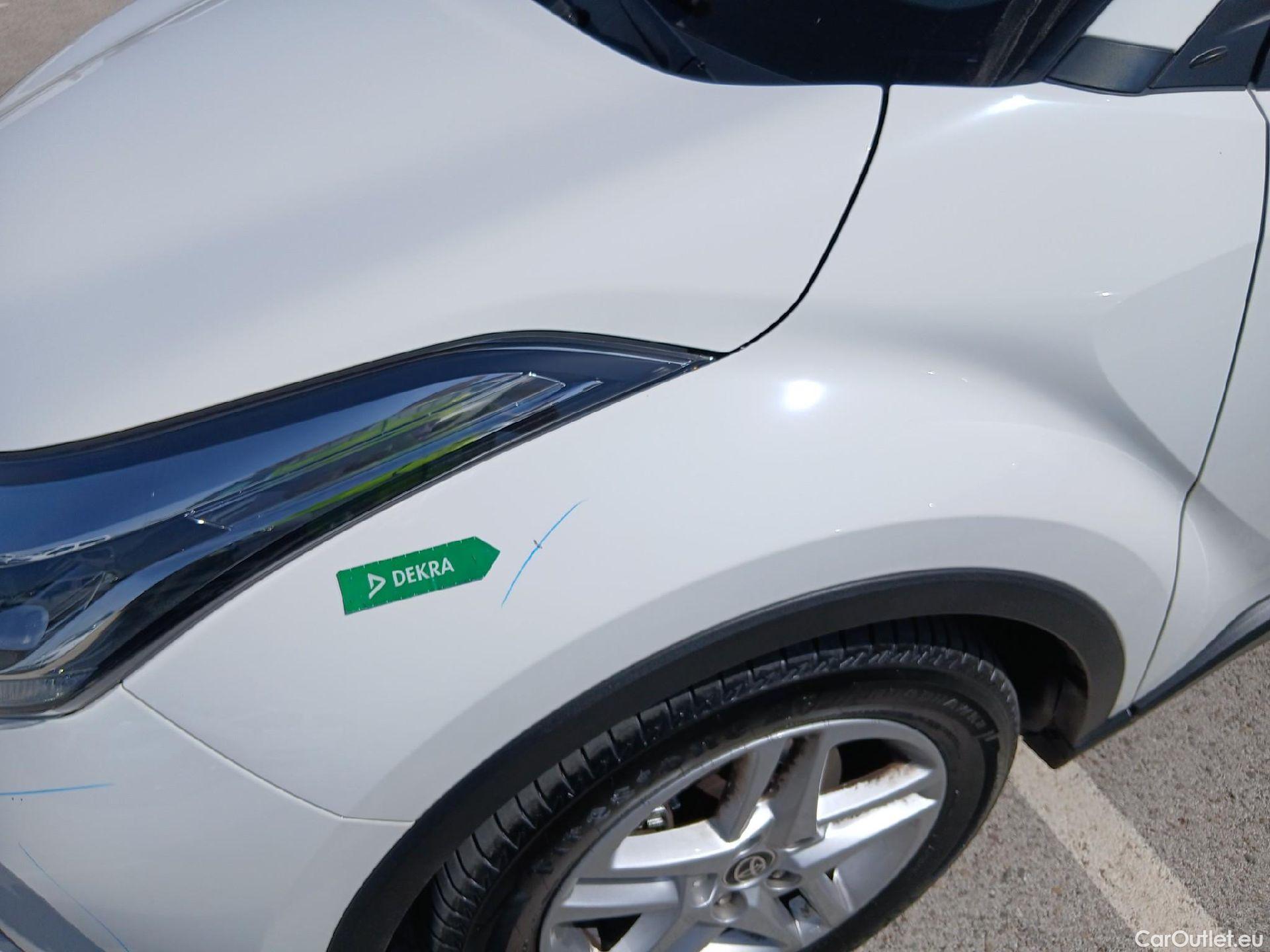  Toyota  C-HR TOYOTA  / 2019 / 5P / todoterreno 1.8 125H Active #11