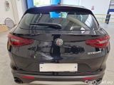  Alfa Romeo   STELVIO ALFA ROMEO / 2017 / 5P / SUV 2.2 TD 160 CV SUPER BUSINESS AT8 RWD #37