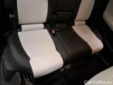  Mercedes  GLB MERCEDES-BENZ  / 2019 / 5P / SUV  200 AUTOMATIC PREMIUM #16