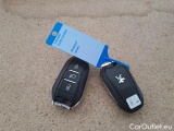  Peugeot  3008 PEUGEOT  / 2020 / 5P / SUV BLUEHDI 130 EAT8 SeS ACTIVE PACK #137