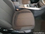  Peugeot  308 PEUGEOT  / 2017 / 5P / STATION WAGON SW ACTIVE BUSINESS BLUEHDI 130 EAT8 SeS #14