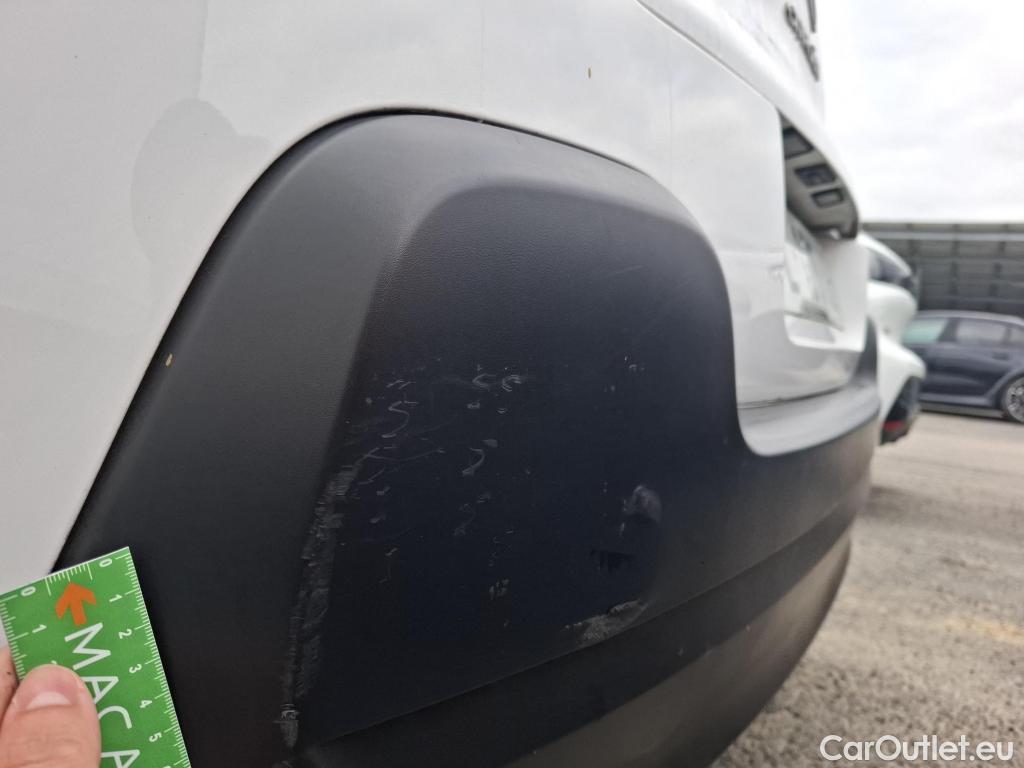  Citroen  C3  Société Feel 1.5 BlueHDI 100CV BVM5 E6dT #26