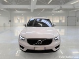  Volvo  XC 40 VOLVO XC40 / 2017 / 5P / SUV T2 MOMENTUM PRO #6
