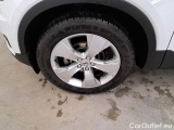  Volvo  XC 40 VOLVO XC40 / 2017 / 5P / SUV T2 MOMENTUM PRO #17