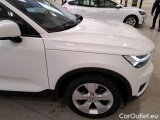  Volvo  XC 40 VOLVO XC40 / 2017 / 5P / SUV T2 MOMENTUM PRO #30
