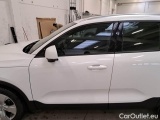  Volvo  XC 40 VOLVO XC40 / 2017 / 5P / SUV T2 MOMENTUM PRO #44
