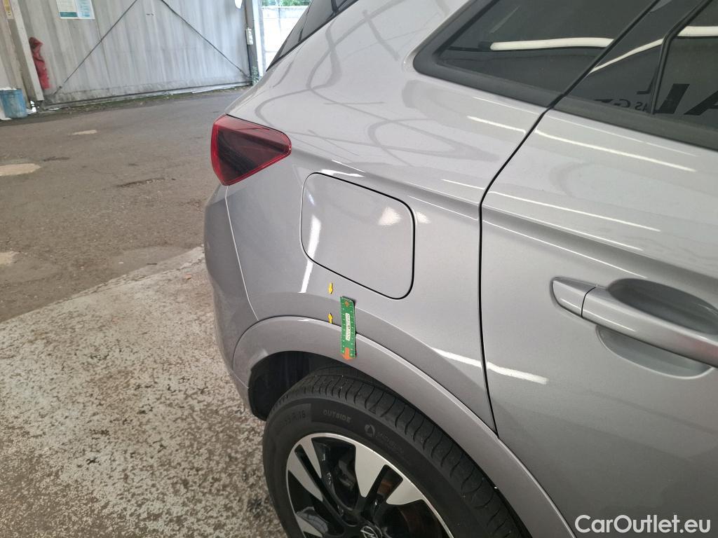  Opel   Grandland X Grandland X Business Elegance 1.5 130CV BVA8 6E #10