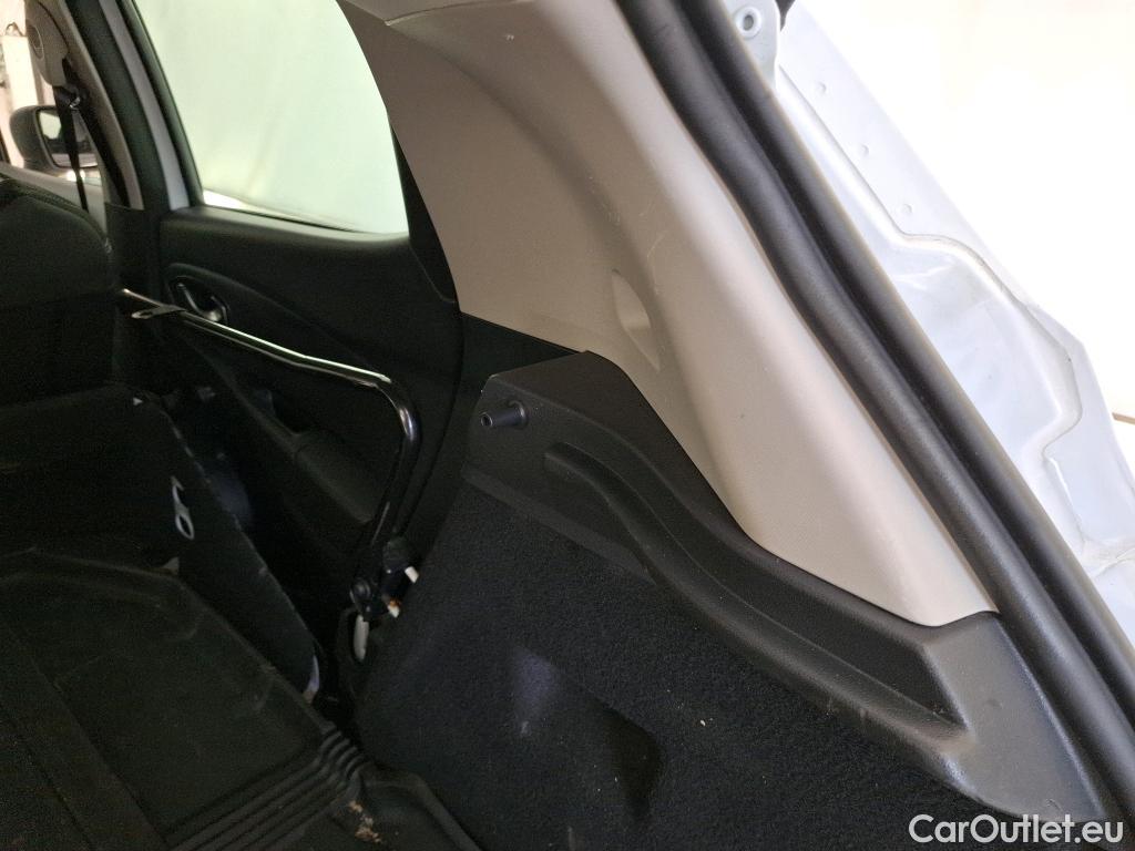  Renault  Clio  IV Générique 1.2 75CV BVM5 E6 / TRANSFO VP/VF
 #21