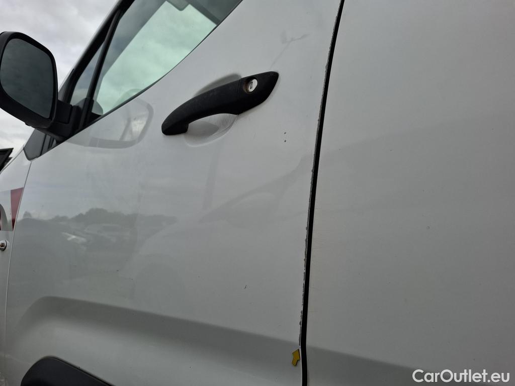  Citroen  Berlingo  Fourgon Club M 650 1.5 BlueHDi 100CV BVM5 E6dT #33