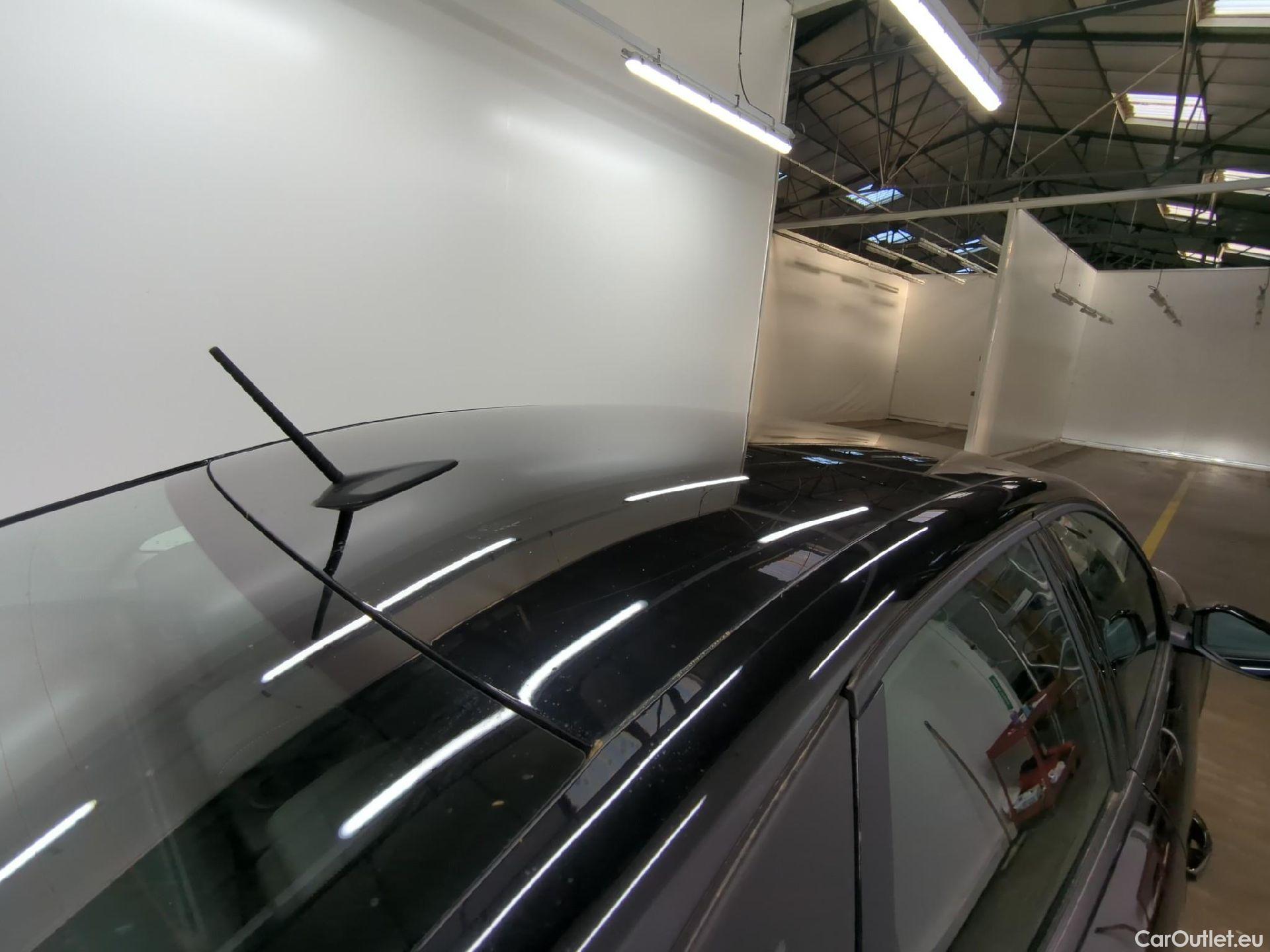  Citroen  C4 CITROEN  X / 2022 / 4P / Berline PureTech 130 S&S EAT8 Feel Pack #42