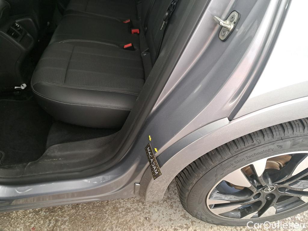  Opel   Grandland X Grandland X Business Elegance 1.2 Turbo 130CV BVA8 6E #3