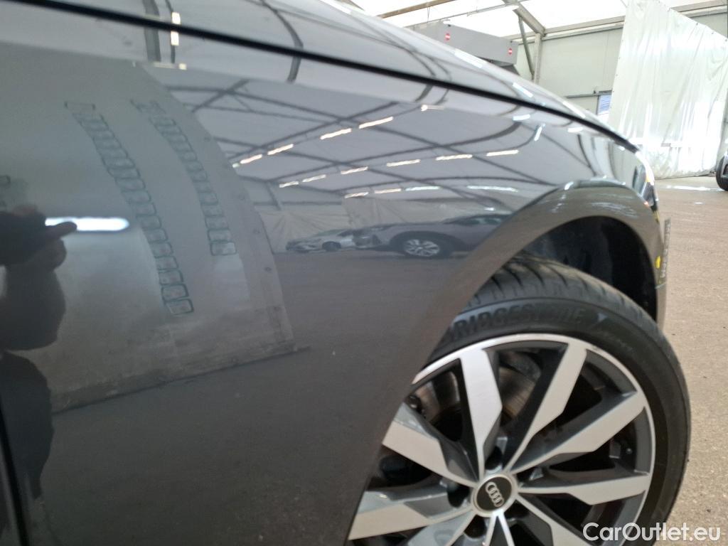  Audi  A4 AUDI  Avant / 2019 / 5P / Break 35 TFSI 150 S tronic Avus #16