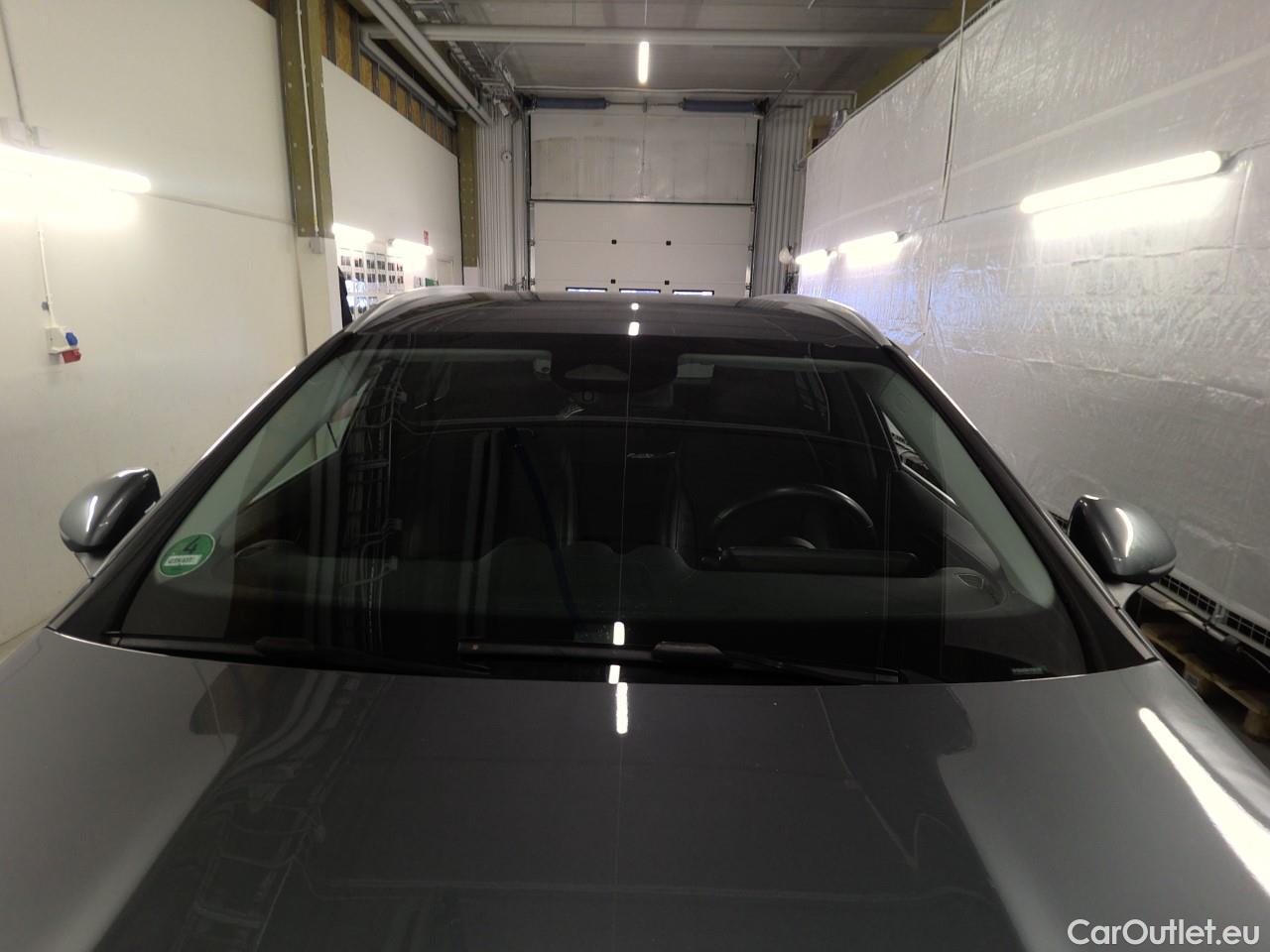  Mercedes  C-Klasse C 220 d T SE Edition Aut #9