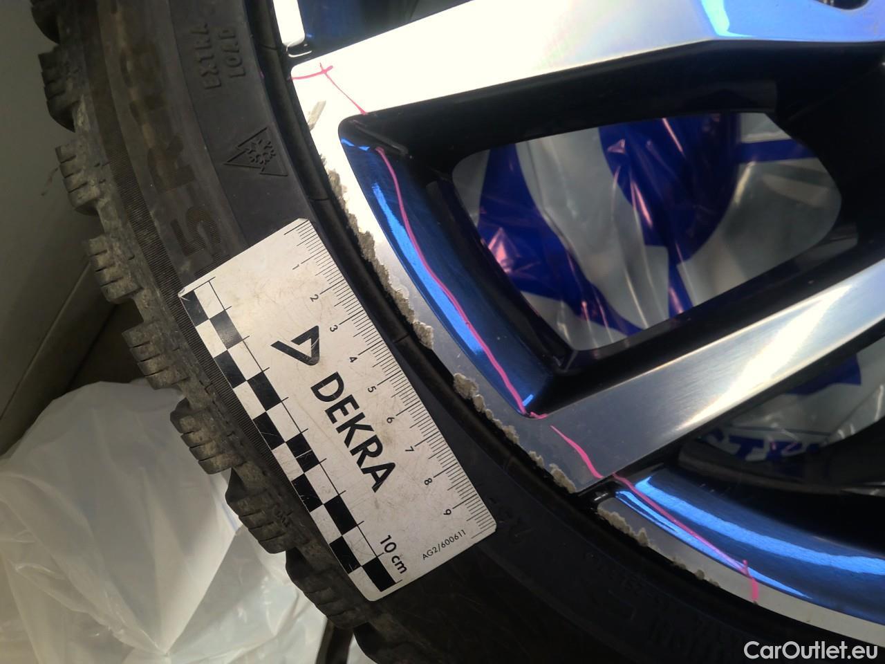  Volvo  V60  T6 AWD Inscript.Exp.Aut #1