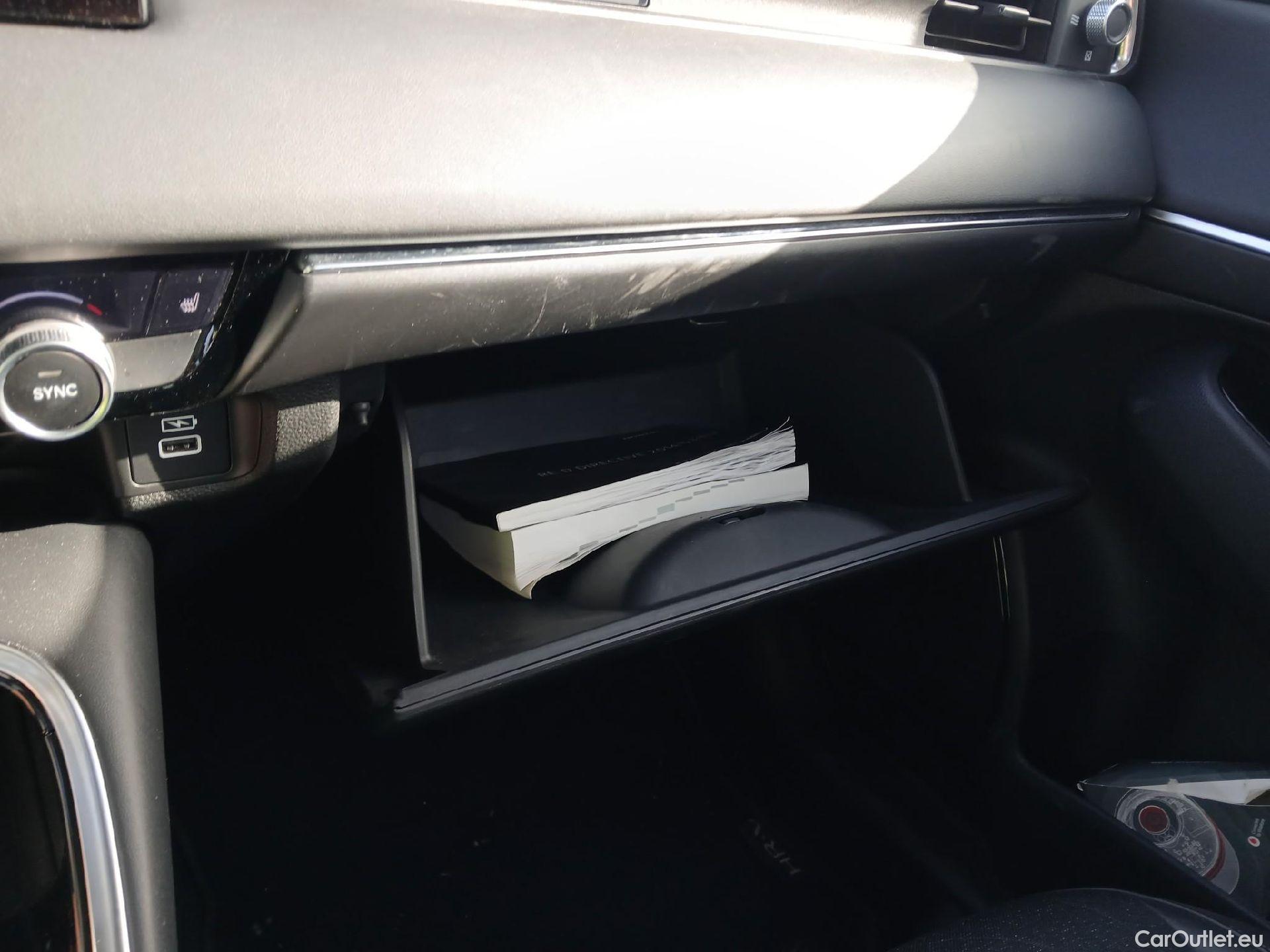  Honda  HR-V HONDA  / 2021 / 5P / todoterreno 1.5 i-MMD Advance 4x2 #2