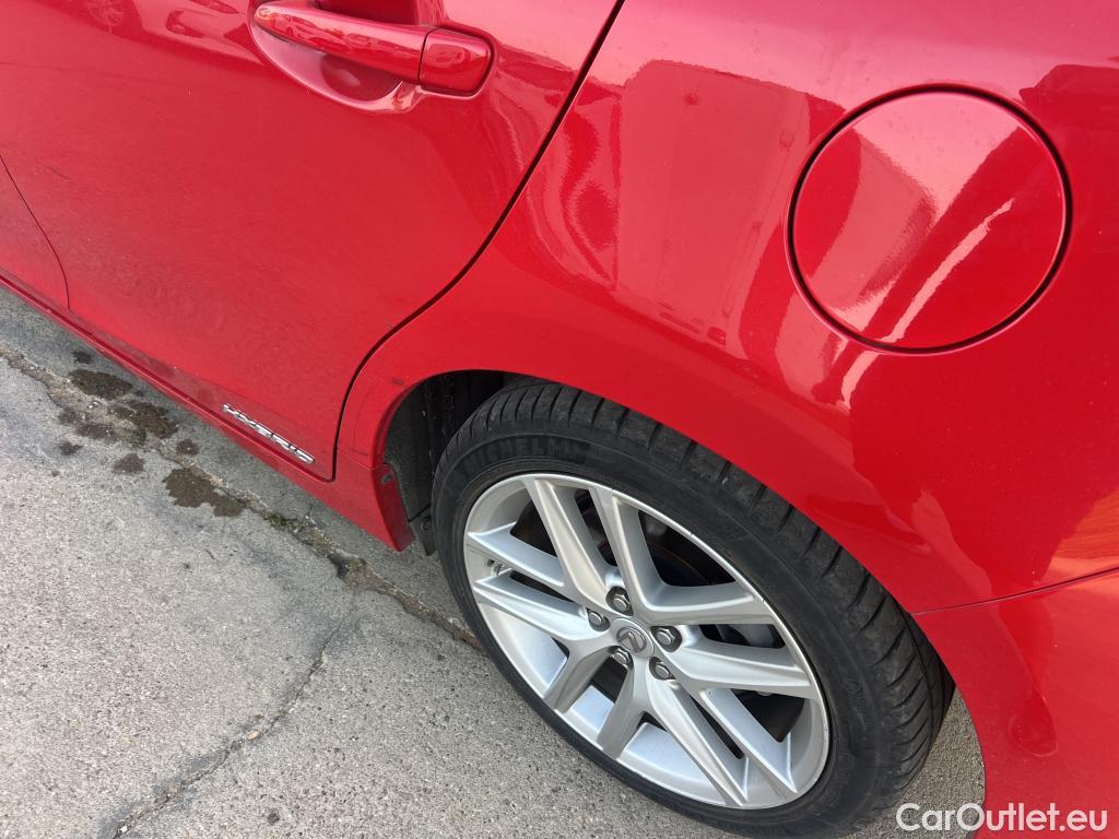  Lexus  CT LEXUS  / 2017 / 5P / berlina con portón 1.8 200h Executive #7