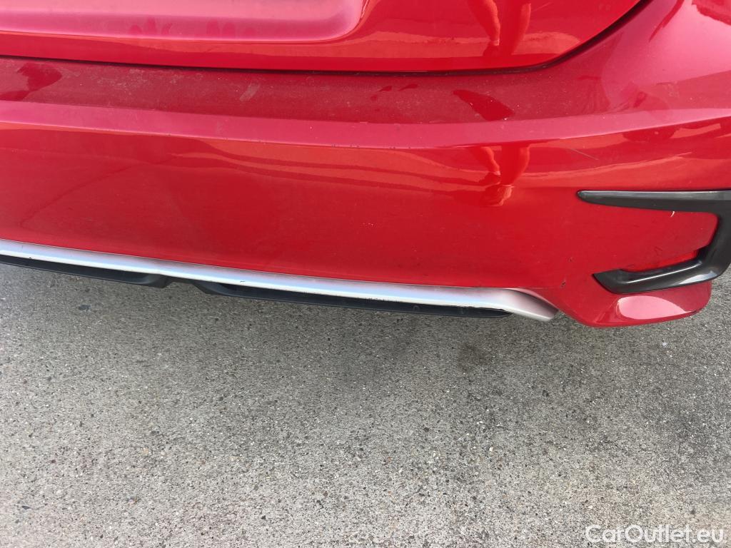 Lexus  CT LEXUS  / 2017 / 5P / berlina con portón 1.8 200h Executive #28