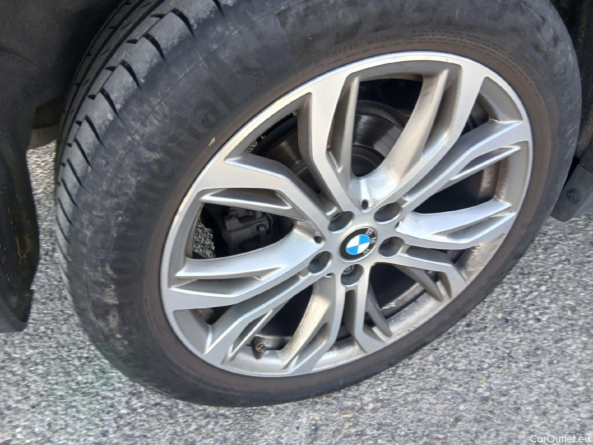  Bmw  X1 BMW  sDrive18iA #22