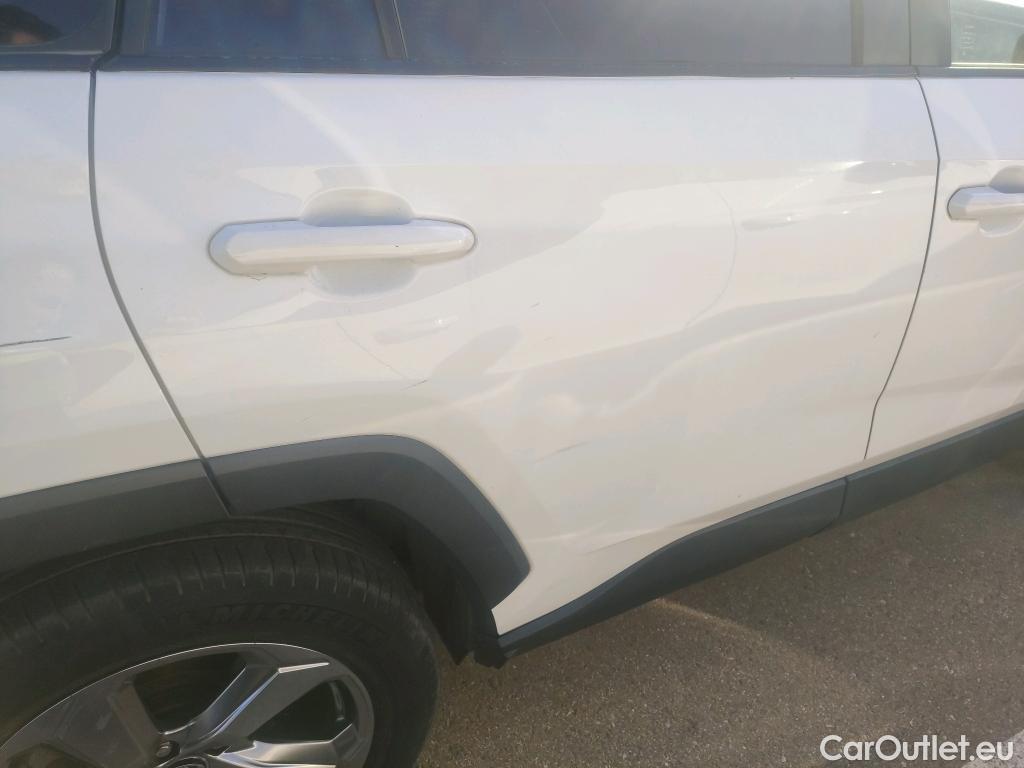  Toyota  RAV4 TOYOTA  / 2018 / 5P / todoterreno 2.5l 220H Advance #12