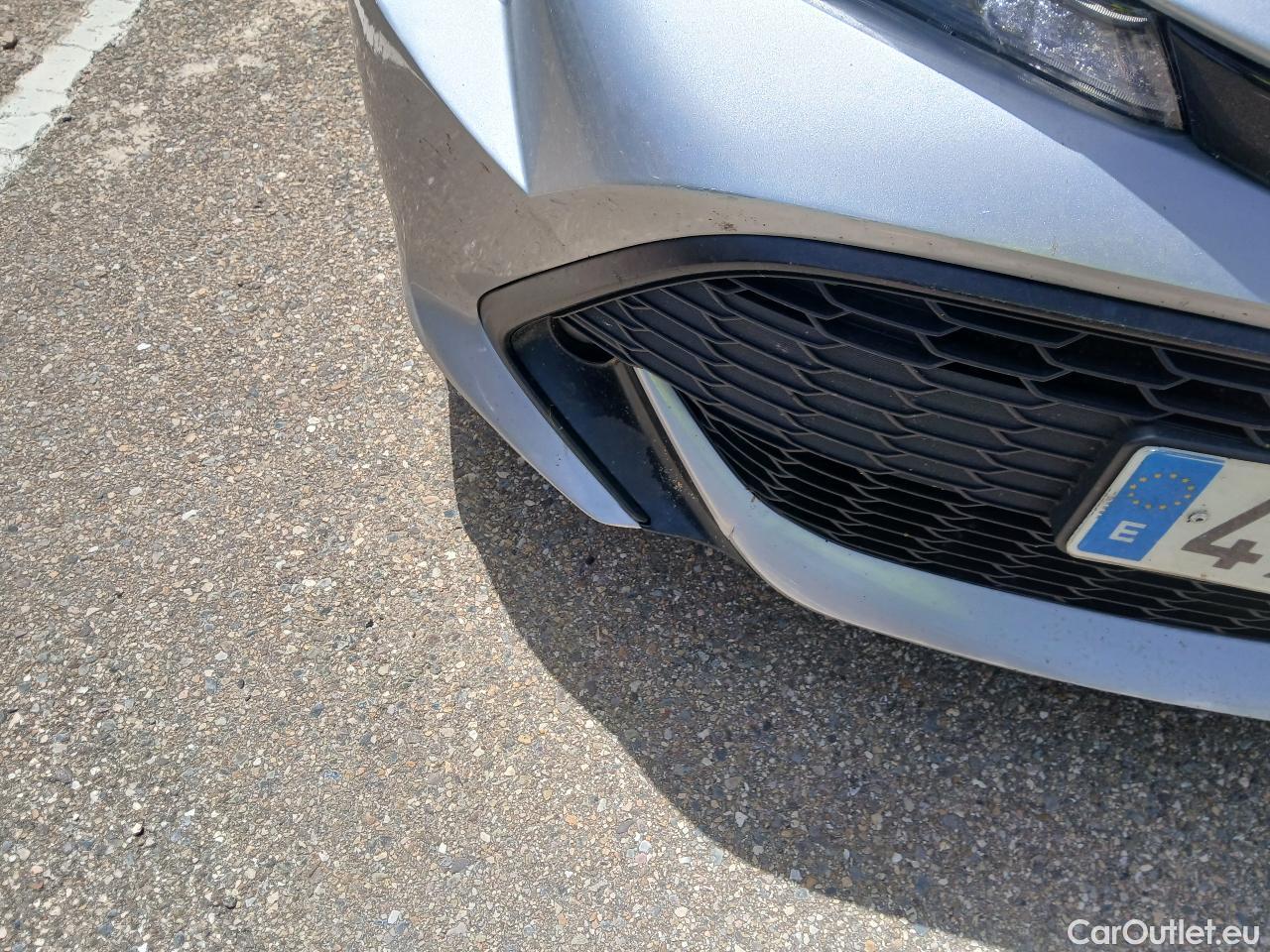  Toyota  Corolla TOYOTA  / 2019 / 5P / familiar 1.8 125H BUSINESS PLUS E-CVT TOU SPORT #5
