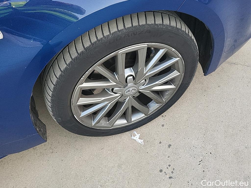  Toyota  Corolla TOYOTA  / 2019 / 5P / berlina con portón 1.8 125H FEEL! E-CVT #7