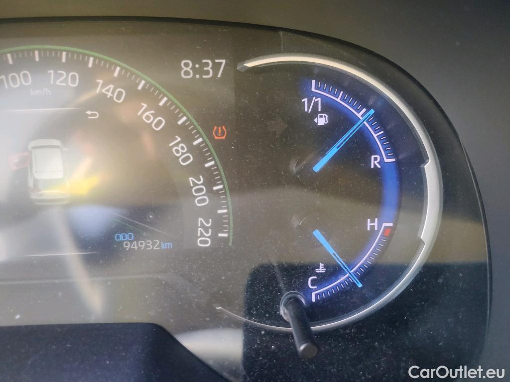  Toyota  RAV4 TOYOTA  / 2018 / 5P / todoterreno 2.5l 220H Advance #33