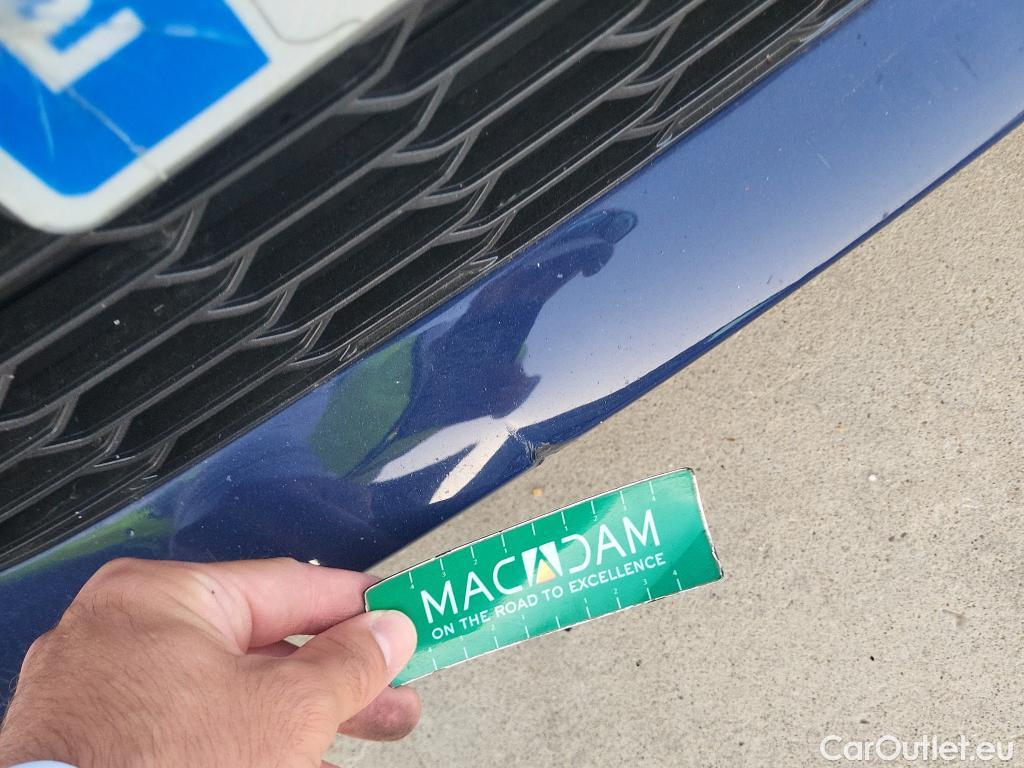  Toyota  Corolla TOYOTA  / 2019 / 5P / berlina con portón 1.8 125H FEEL! E-CVT #4