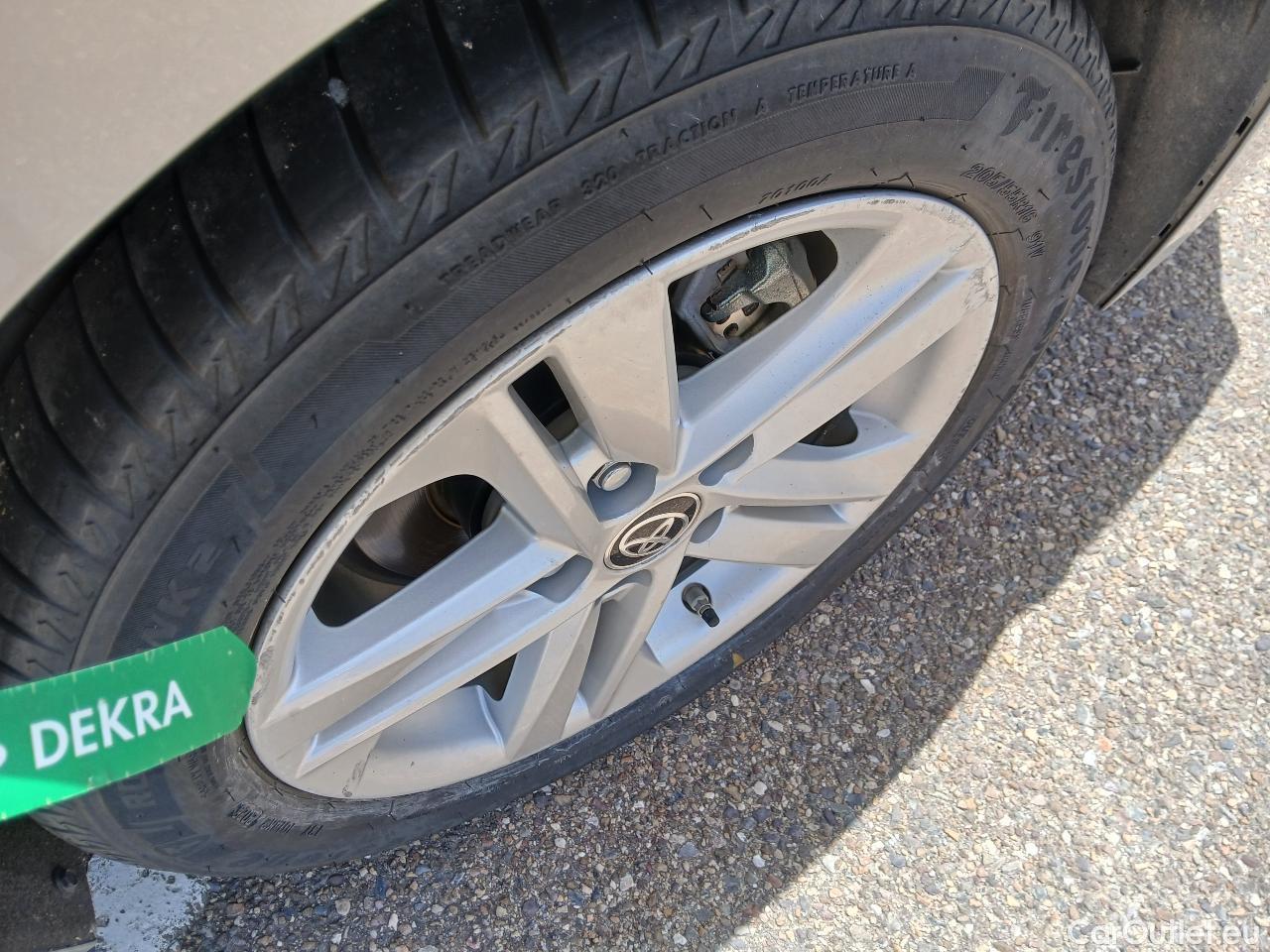  Toyota  Corolla TOYOTA  / 2019 / 5P / familiar 1.8 125H BUSINESS PLUS E-CVT TOU SPORT #16