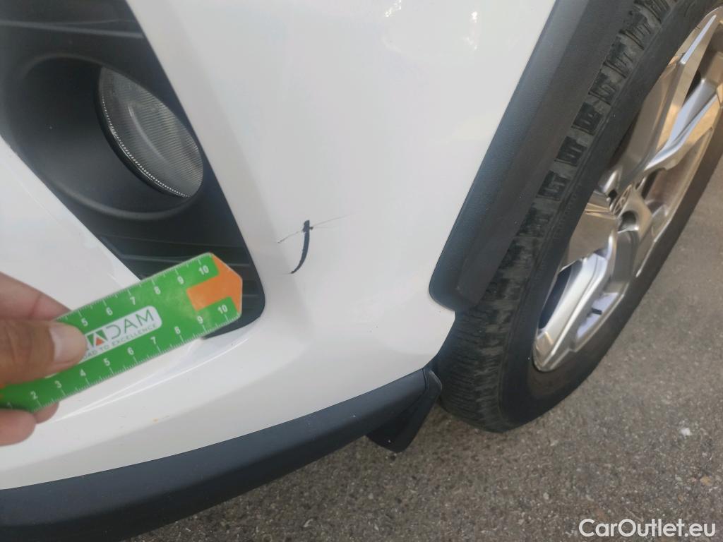  Toyota  RAV4 TOYOTA  / 2018 / 5P / todoterreno 2.5l 220H Advance #25