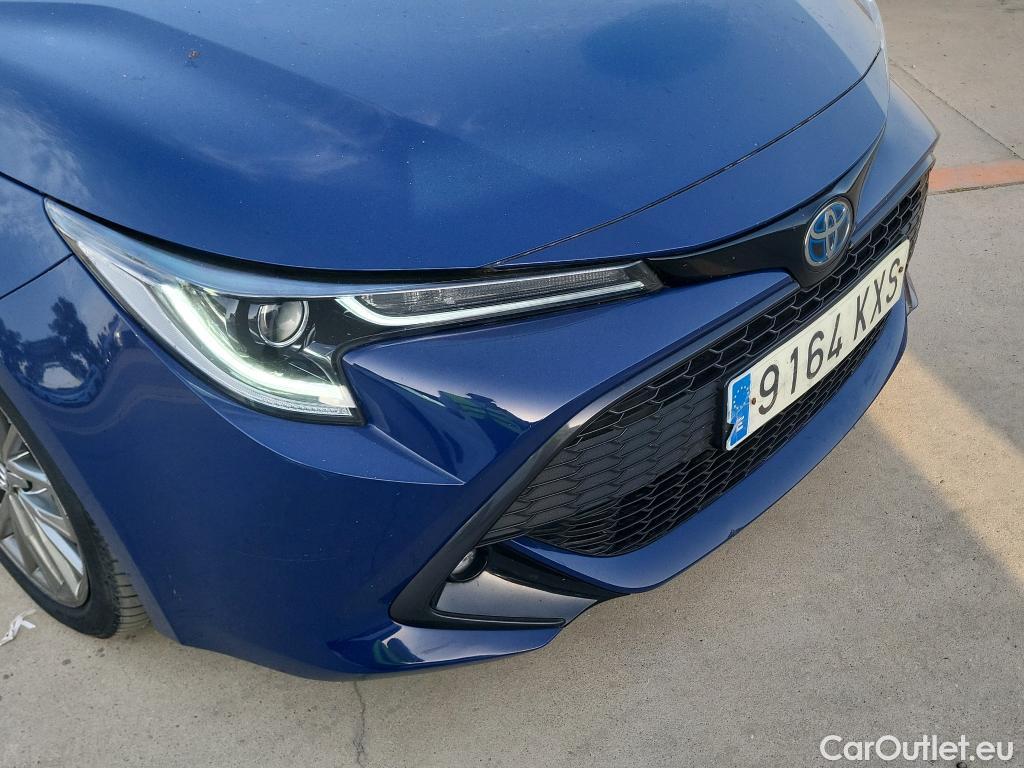  Toyota  Corolla TOYOTA  / 2019 / 5P / berlina con portón 1.8 125H FEEL! E-CVT #3