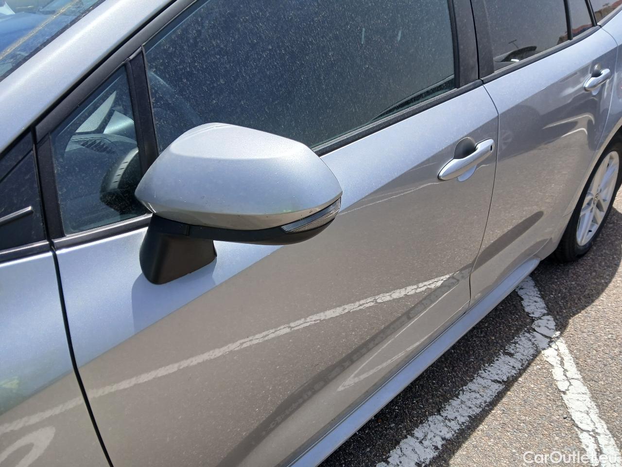  Toyota  Corolla TOYOTA  / 2019 / 5P / familiar 1.8 125H BUSINESS PLUS E-CVT TOU SPORT #13