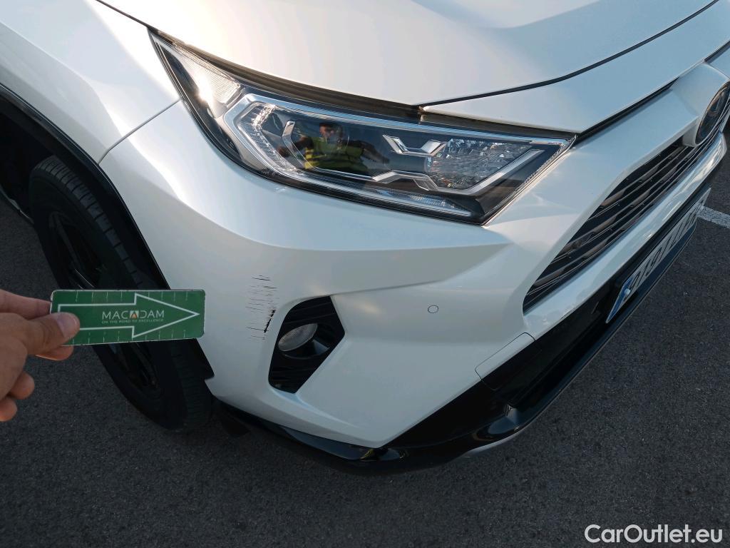  Toyota  RAV4 TOYOTA  / 2018 / 5P / todoterreno 2.5l 220H Feel! #6